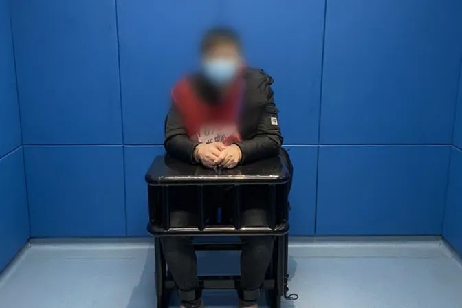 和平精英开挂完美透视_和平精英透视挂先试用链接下载_和平精英透视挂稳定版